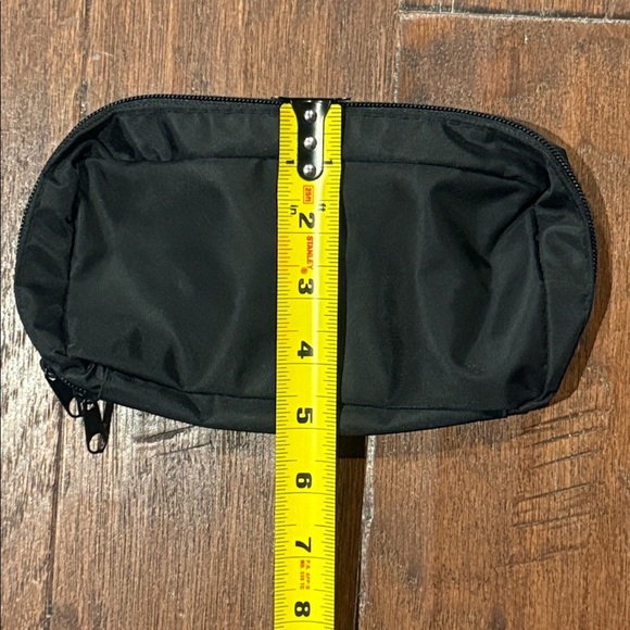 Black Men's Small Travel Toiletry Bag / Pen Holder - Picture 6 of 6